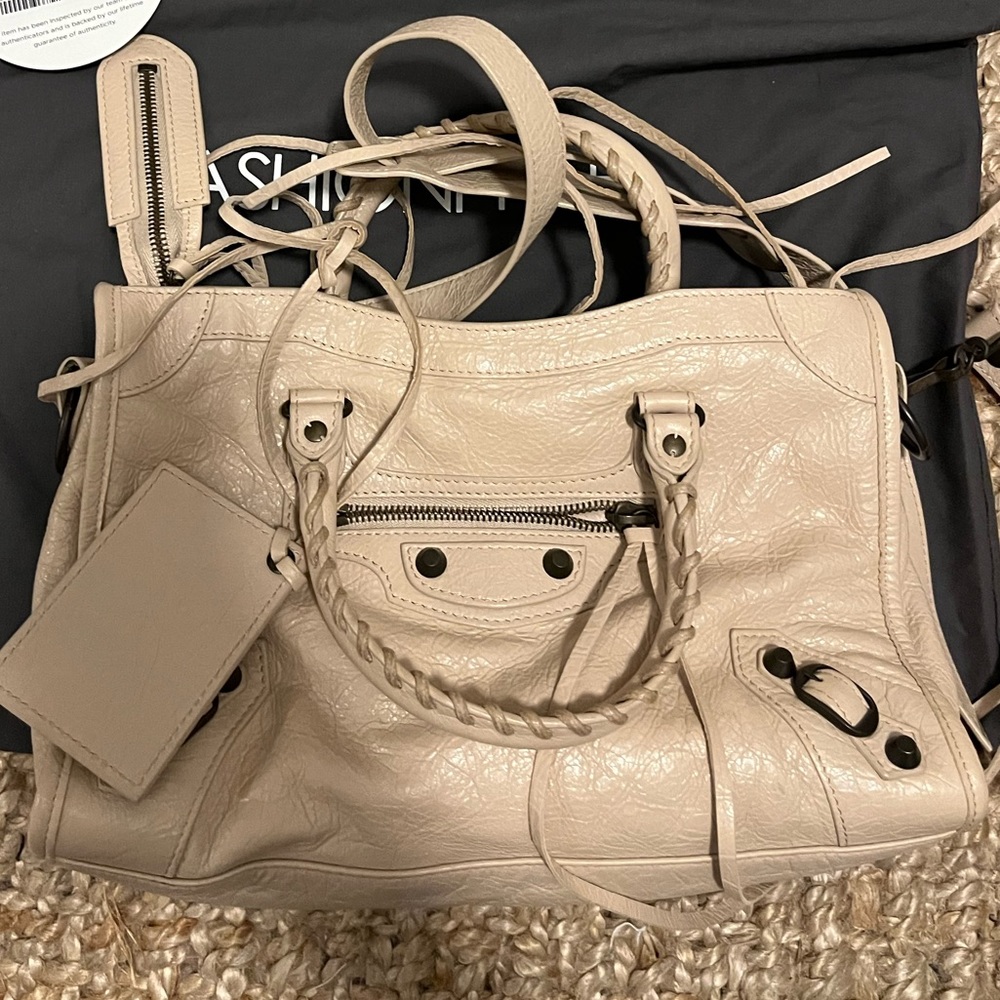 Balenciaga Agneau Small City Bag in Neautral